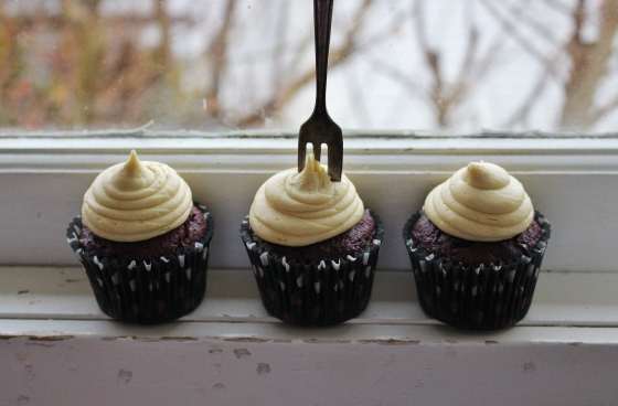 Beetroot Chocolate Cupcakes with Golden Syrup Buttercream | Gluten Free | Thoroughly Nourished Life